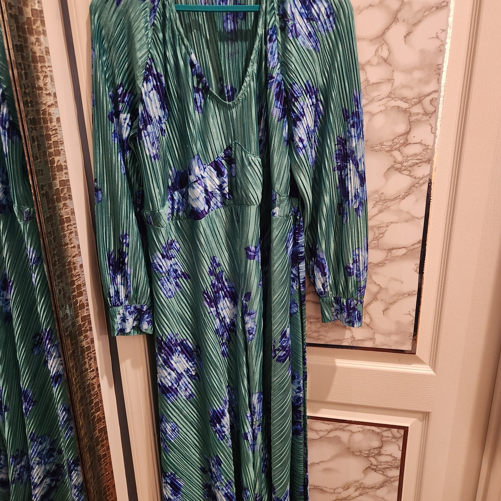 Elegant Green and Blue Floral Dress
